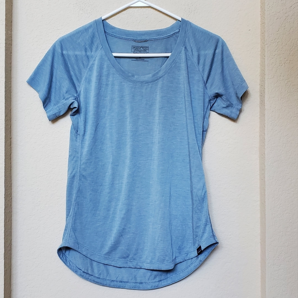 Patagonia Capilene Cool Trail Tee.  Dize Small
